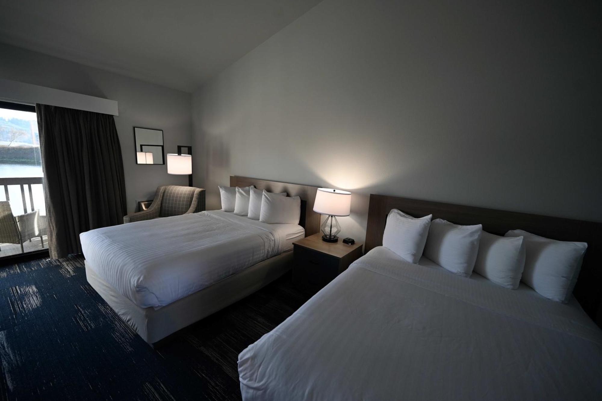 Edgewater Inn And Suites, Ascend Hotel Collection Coos Bay Zewnętrze zdjęcie