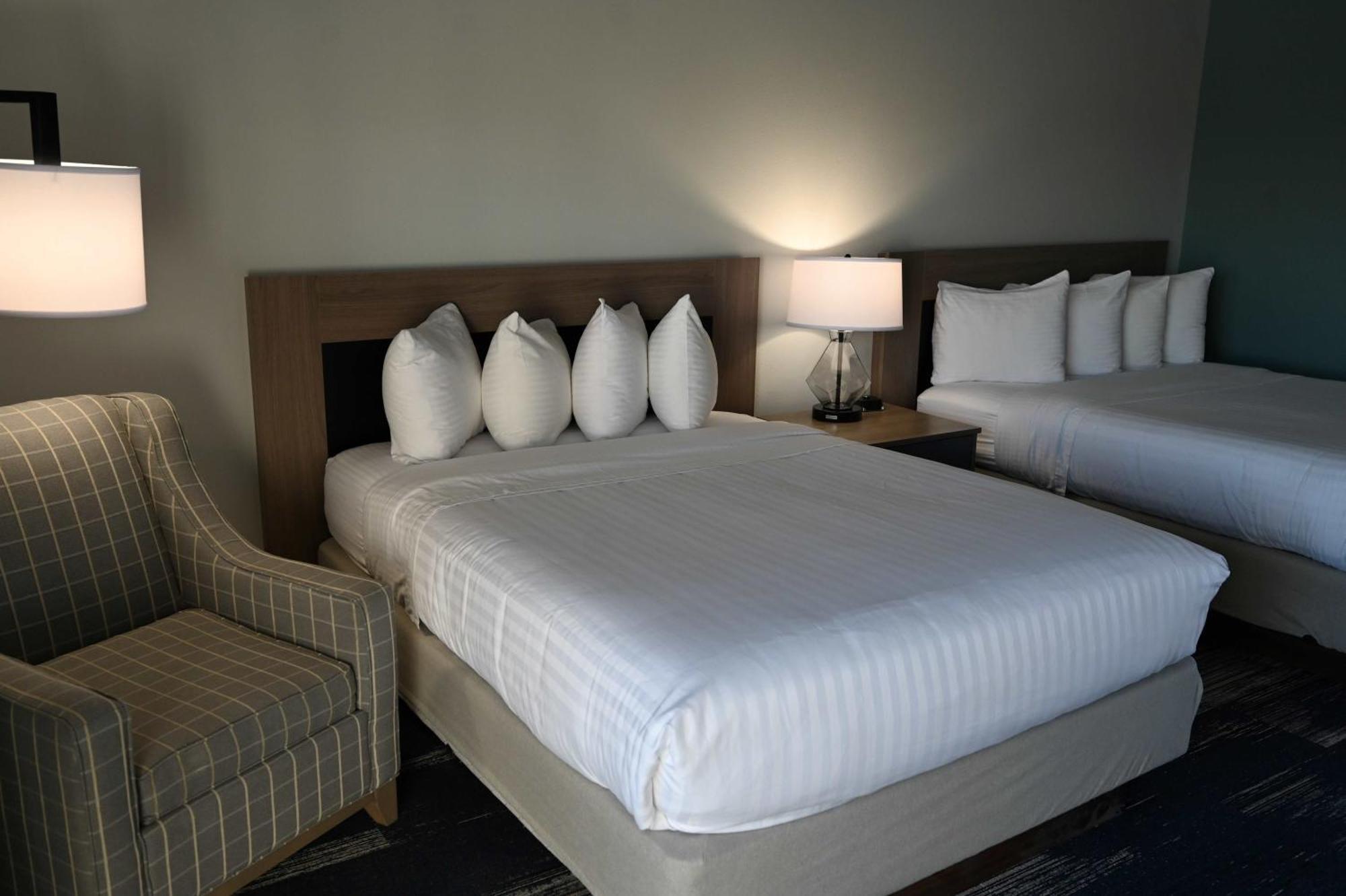 Edgewater Inn And Suites, Ascend Hotel Collection Coos Bay Zewnętrze zdjęcie