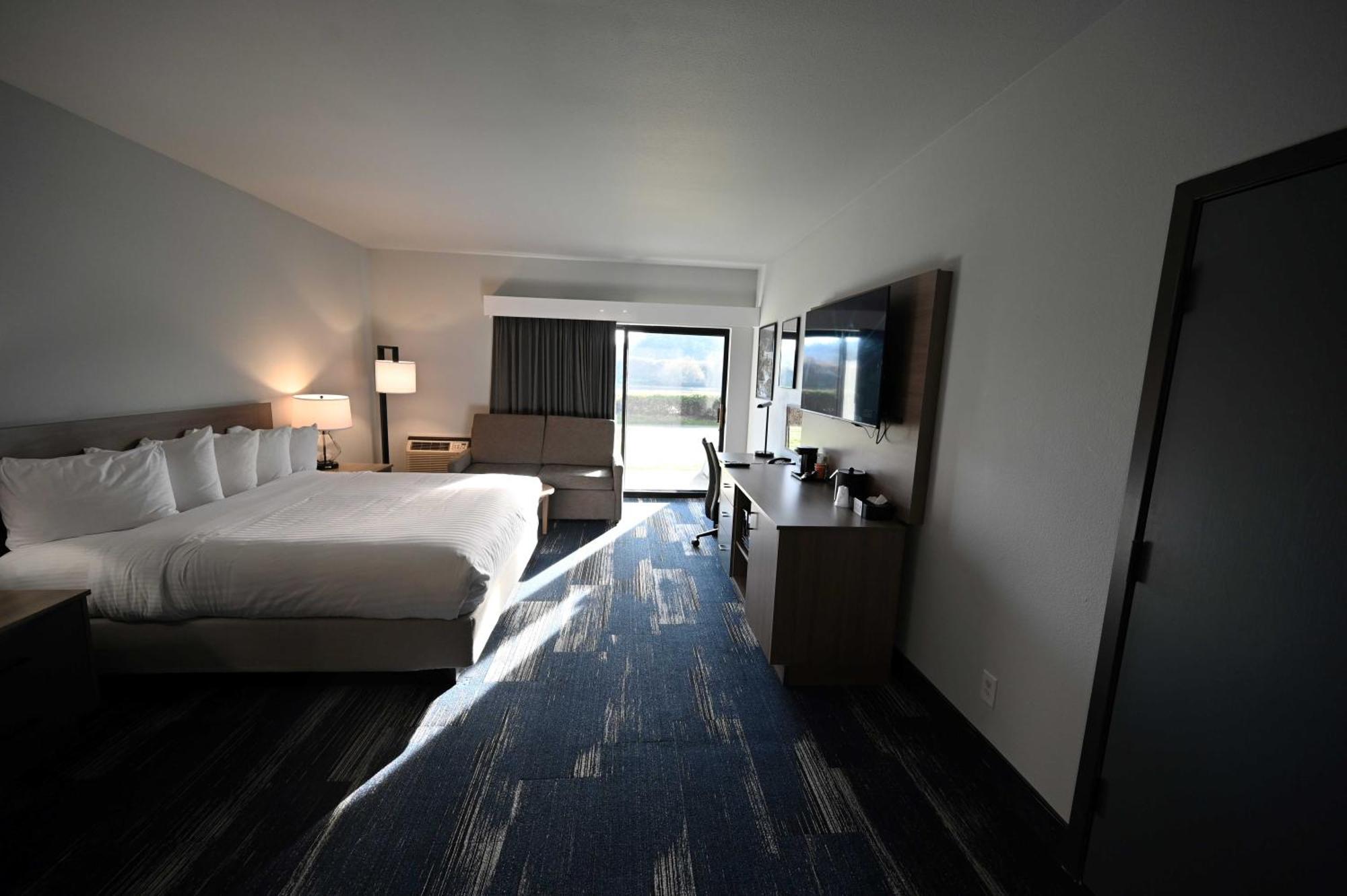 Edgewater Inn And Suites, Ascend Hotel Collection Coos Bay Zewnętrze zdjęcie